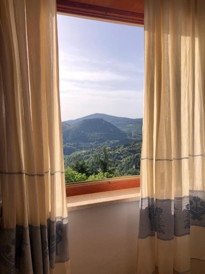 Hotel La Capannina Аритцо Экстерьер фото